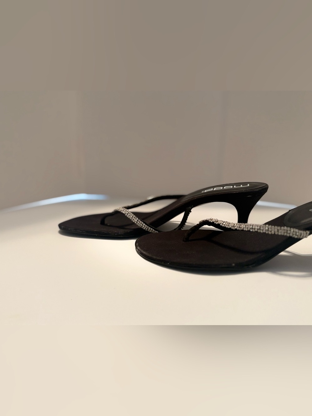 Moda Black Rhinestone Kitten Heel Thong Sandals - Picture 4 of 5